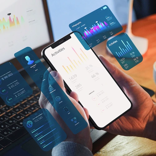 unas manos sosteniendo un telefono